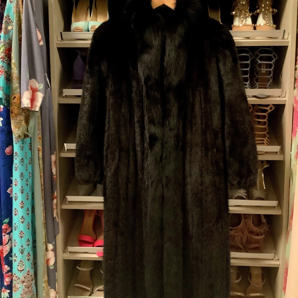 Saga Mink Royal Collection With Fox Tuxedo Collar - image 1